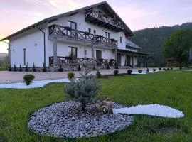 Pensiunea Turistică La Tei