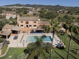 Cas Munji - BBQ, piscina y terraza, lomam&ouml;kki kohteessa S'Horta