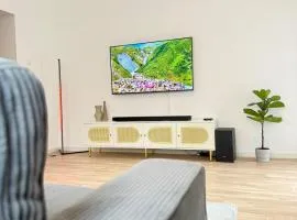 Perfect for fans and travelers