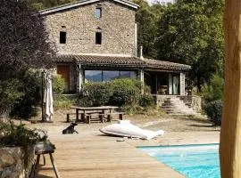Le petit paradis cévenol - piscine & salle de sport