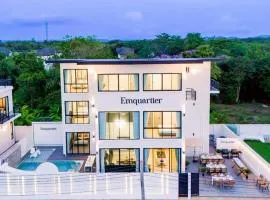 Emquatier Pool Villa Pattaya