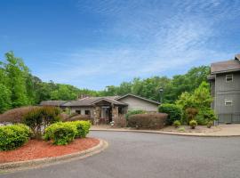 Los Lagos at Hot Springs Village a Ramada by Wyndham