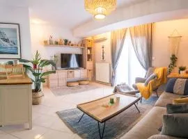 Casa Diez-Boho Chic Style Apartment by BiNoBi!