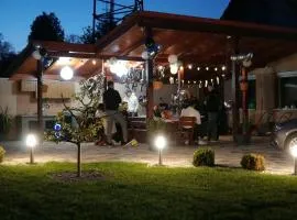Eplényi Apartmanház