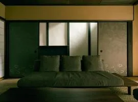 YADORU KYOTO HANARE Kagetsu No Yado