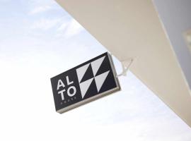 Alto House Faro AL de Assinatura Modernista, ubytování v soukromí v destinaci Faro