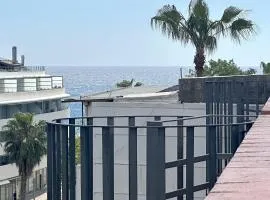 LETS HOLIDAYS Big terrace and bbq apartment