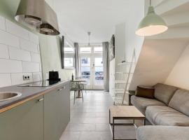 Beautiful 'tiny house' in Utrecht City Center, hotel v destinaci Utrecht