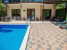 Villa Lile