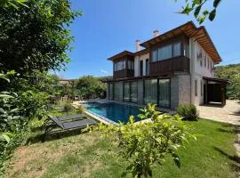 Derya Beach Agullu Villa 4