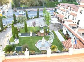 Fashion Hotel, hotel a Valmontone