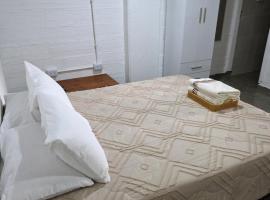 Departamento en Planta baja, centrico, Practico, Estacionamiento D8, alojamiento con cocina en San Fernando del Valle de Catamarca