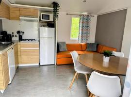 Modern 6P Tiny SolHouse 6 - Near Groningen