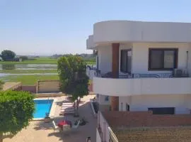 Villa River Nile