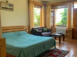 The Green Mountain Lodge