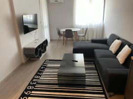 Апартамент 402, hotel en Sliven