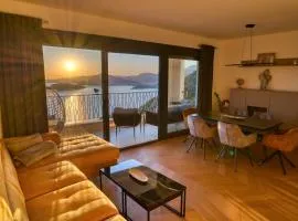 Magic view - Apartment with Pool