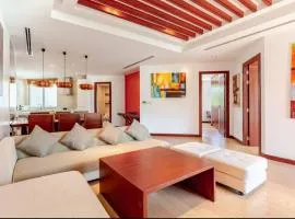 Luxuriously private seafront Bangtao beach