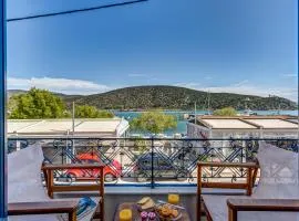 Andy Port House with Seaview by Goutos Properties