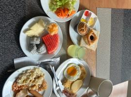 Nirvana Rooms near Mall Road, Hotel in Shimla