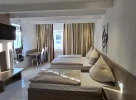 Bach Hotel
