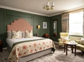 The Harbourview Hotel