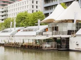 FLOATS by H2OTEL Rotterdam