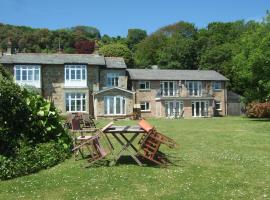Woodcliffe Holiday Apartments, hotell i Ventnor