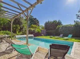 Piscine chauffée - 750m plage - 4 adultes - 4 enfants