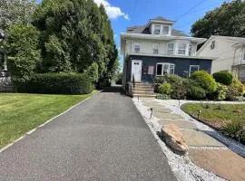 Cozy 2BR Basement Apartment with Private Entry & Parking in Elizabeth, NJ