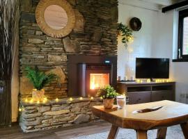 Chalet au Petit Milo, escapade au coeur de la nature, chal&eacute; alpino em Waulsort