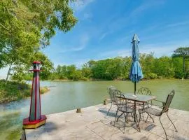 Heathsville Home with Sunroom Less Than 10 Mi to Beach!