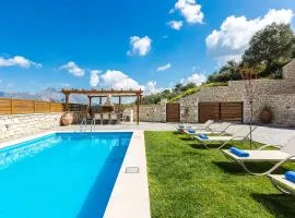 Renta Villas Georgios & Eleni, with Pool, BBQ & Playground, By ThinkVilla