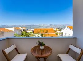 Awesome Apartment In Razanac With Wifi