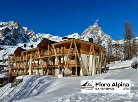 FLORA ALPINA EXPERIENCE - "Ski-to-Door" Brand New Chalet Apartments with Indoor Garage and Mountain View, hotel di Breuil-Cervinia
