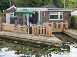 The Moorings