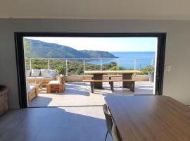 Superbe villa moderne sur Capo di Muro, hotel v destinaci Coti-Chiavari