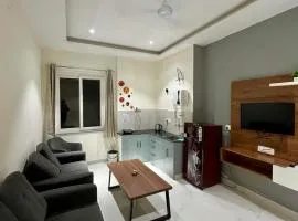 Back Stayz Laxman Jhula Apartments