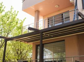 Вила Маунтайн Вю, casa de campo em Brestnik