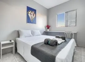Equipped 1 bedroom Plaza Shopping