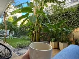 Viktoria's garden home
