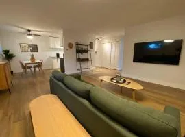 ENTIRE 1 BEDROOM APARTMENT by UW RESEARCH PARK - PS1