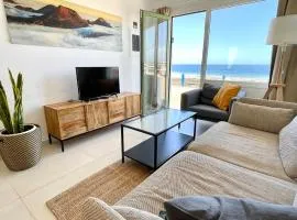 Weybeach1 -shared terrace,ocean view,sea frontline