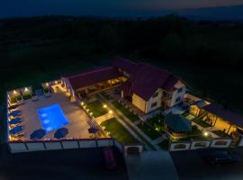 Pensiunea Adrian, hotel v destinaci Novaci-Străini