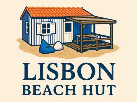 Lisbon Beach Hut - Costa Caparica, Hotel in Costa da Caparica