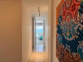 Gondola Marine Resort, hotell i Ḩālāt