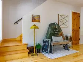 -NEW- Spring Wish - Historical Loop Home-