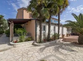 Apartments Funtana