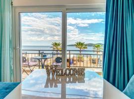 Upper Deck Apt., majoituspaikka, jossa on onsen kohteessa N&eacute;a P&eacute;ramos