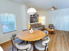 Kissimmee Vacation Beautiful Home, glamping em Kissimmee